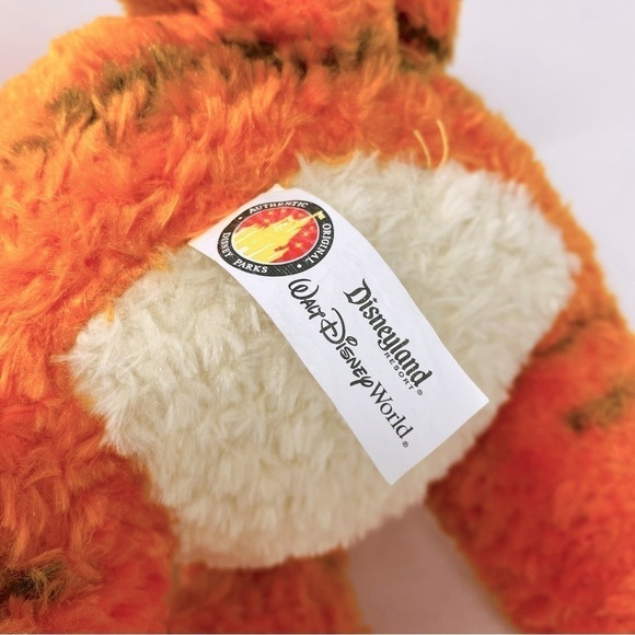 Set Of 2 Walt Disney World Winnie The Pooh Tigger Plushies 15” and 8” - Picture 9 of 11